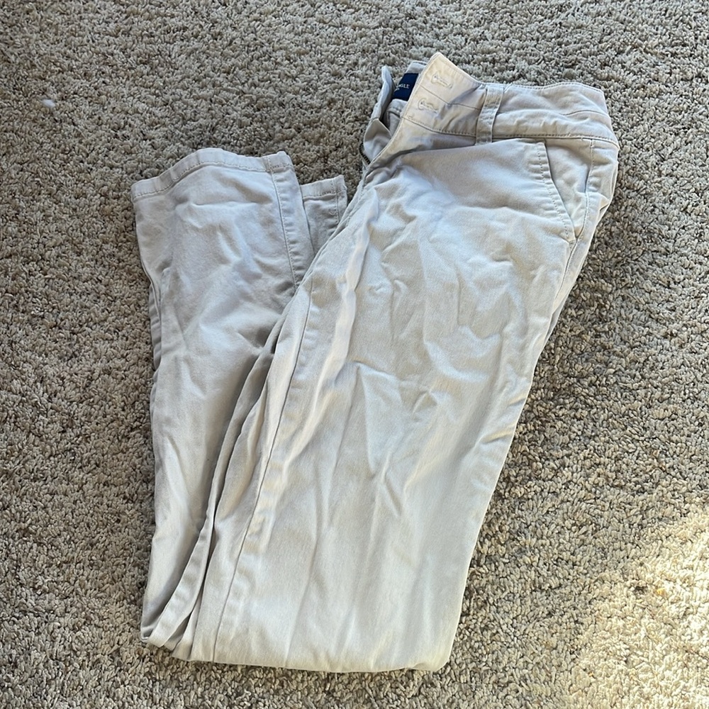 American eagle khaki pants